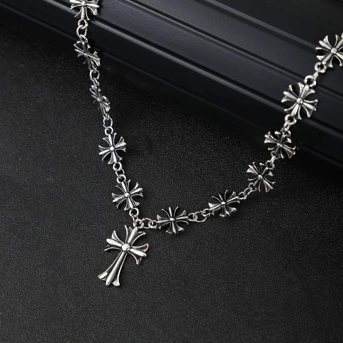 Women's High-End Luxury Cross-Border Jewelry-EU/US Hip-Hop Pendants Collarbone Chains Diamond Niche Accessories Light EU/US